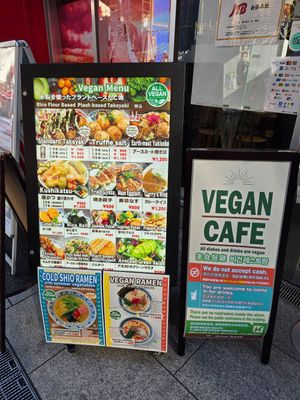  at Pivot BASE Cafe & Bar ＠Dotonbori in Osaka