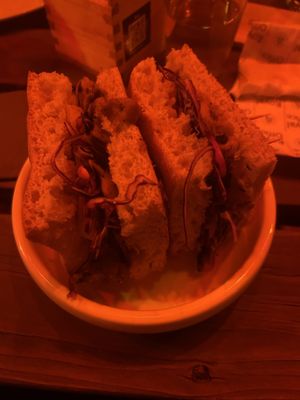 Panino con kebab plant based  at Birrificio CRAK in Padua