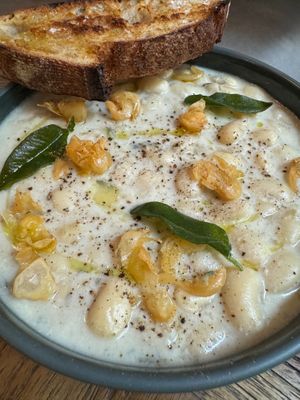 Butter beans & bread, sage, lemon zest, bean chips, olive oil, freshly ground pepper, maldon salt at Chef & Co in Prague