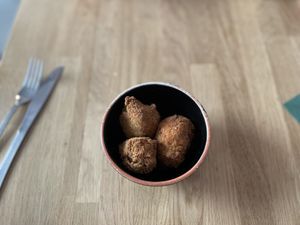 Fried cauliflower - Chef & Co, Prague  at Chef & Co in Prague
