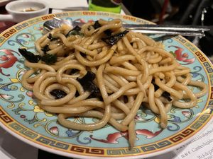 Vegan Udon pasta with “trompetes de la mort” mushrooms. I don’t recommend it, not so tasty at Out of China in Barcelona