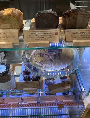 Vegan sweets part I at Roots Ayala in Madrid