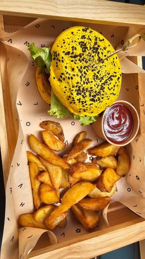  at Flower Burger in Madrid