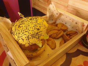 Chick'n royal at Flower Burger in Madrid