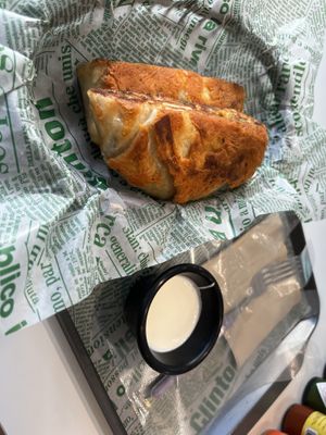 Crunchwrap  at Cactus - 켁터스 멕시칸그릴 in Busan