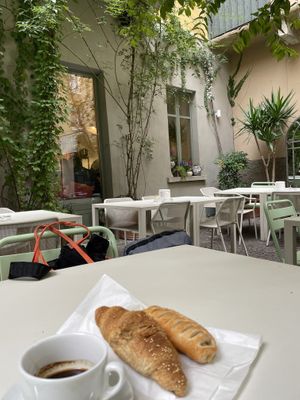 3 vegan options available: regular croissant, black croissant and apple strudel  at Pasticceria Cassera Moretti in Menaggio