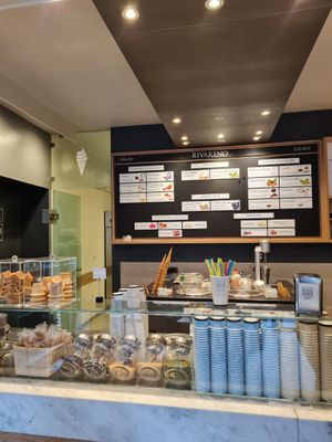 Flavours including vegan options at Rivareno - Via Mercato in Milan