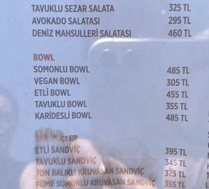 Another vegan option on the "bowls" menu  at Food In Box in Antalya