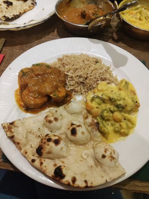 Curries at Sanskruti Restaurant in Manchester