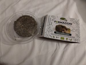 Amazing plant-based cheese with herbs at Fermaggio Bistrot & Store in Rome