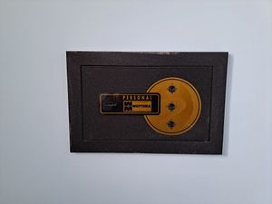 Wall safe at Un Buon Inizio in Turin