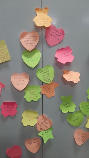 Customers' "thank you" notes at Loving Hut - Narnii Zam (Narnii/Sun Road) in Ulaanbaatar