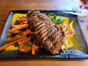 Vegan duck at Lucky Cat in Lueneburg