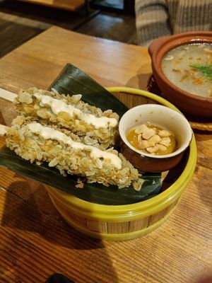 Green Rice Tofu Spieße at Lucky Cat in Lueneburg