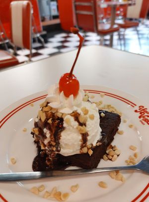 Brownie Sundae (All Sundae are vegan.) at Yau Veggie Diner in New Territories