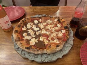 Half peperoni and half hawaiana    at Angolo Pizza Napolitana  in Mexico City