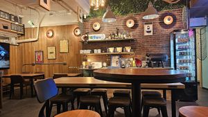 Place at Arcobaleno Coffee & Bar Tokyo in Tokyo
