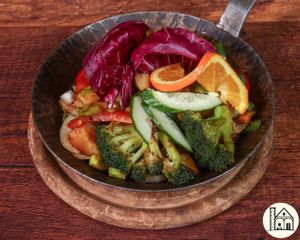 asia-pan at Hallenser Kartoffelhaus in Halle