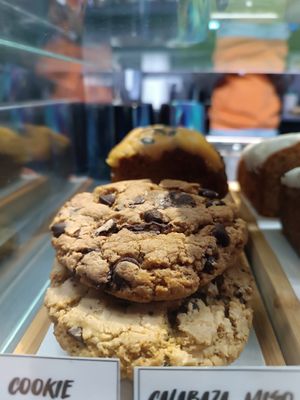 Cookies veganas at Noburu in Madrid