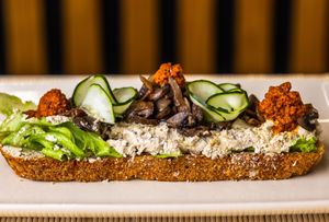 Tosta de hongos at El Michi del Puerto in Tenerife