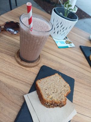 Banana choc smoothie & Banana bread at El Michi del Puerto in Tenerife