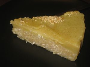 Rice and fruit cake (vegan) at Thai Box Food in Prague