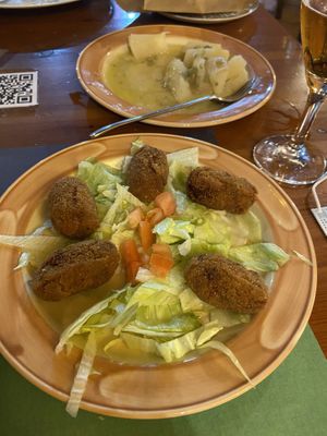 Vegan croquettes (tapas size) at Habanita in Sevilla