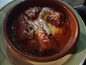  at Habanita in Sevilla