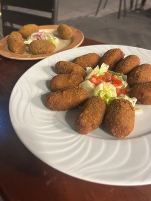  at Habanita in Sevilla