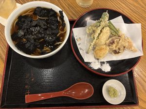 Soba with algae, and vegetable tempura   at Sarashina Horii in Tokyo