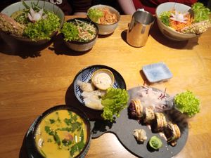 4 vegan tapas, 2 main course bowls & sushi at Mandala in Bonn