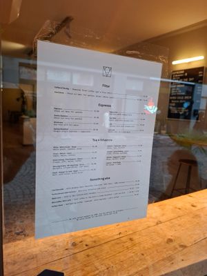 Menu at MOK Specialty Coffee Roastery & Bar in Leuven