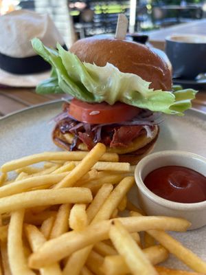 brekkie burger with fried "egg" & "bacon" at Velicious Café in North Narrabeen