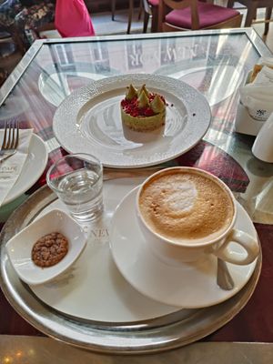  at New York Cafe Budapest in Budapest