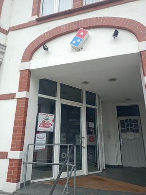  at Domino's Pizza in Senftenberg