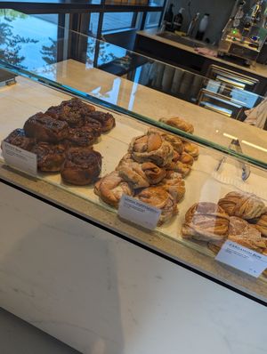 Morning display at NORS Bakery (White Rabbit Bakery) in Duebendorf