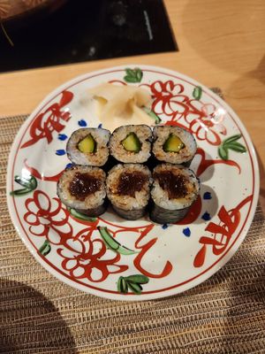 Cucumber sushi and squash sushi at Eigikutei in Los Angeles