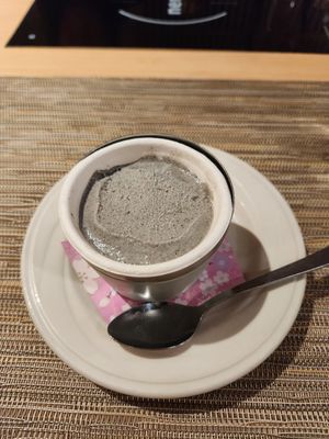 Black Sesame coconut ice cream 😋 at Eigikutei in Los Angeles