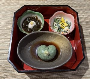 First course of the plant-based kaiseke  at Eigikutei in Los Angeles