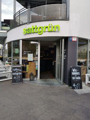  at Sattgrün - Hafen in Dusseldorf