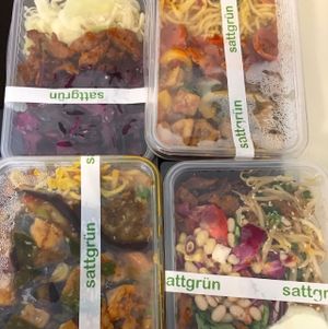 to go  at Sattgrün - Hafen in Dusseldorf