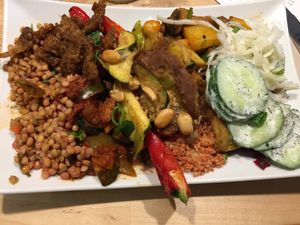 this was the plate for 8,90€. Look at this variety!  at Sattgrün - Hafen in Dusseldorf