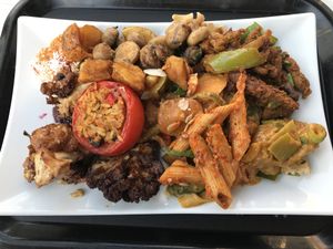 Beispiel (großer Teller) at Sattgrün - Hafen in Dusseldorf