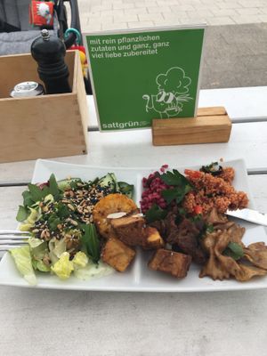 All vegan everything!  at Sattgrün - Hafen in Dusseldorf