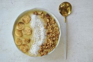 Tropical Smoothie Bowl  at El Flamenco Cafe  in San Juan Siquijor
