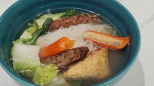 Yong tau hoo with bee hoon at Veggie House 一芳 - Orchard in Central Singapore