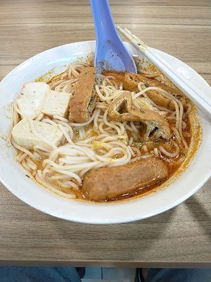 Singapore Laksa - nice broth (not too creamy type) at Fu Kang Ting Vegetarian - Bedok - 富康庭素食轩 in East Singapore