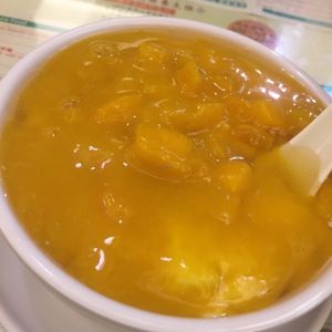 Tofu fa with mango sauce at Jade Vegetarian - Jane Heart in Kowloon