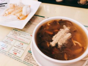 Mock shark’s fin soup and rice rolls   at Jade Vegetarian - Jane Heart in Kowloon