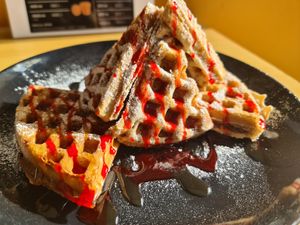 Don't miss out on the Crispy Fluffy Treat 😋 at King David's Ice Cream in Nairobi